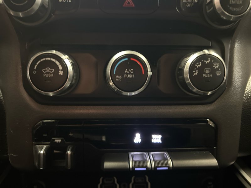 2020 Ram 1500 CREW Big Horn