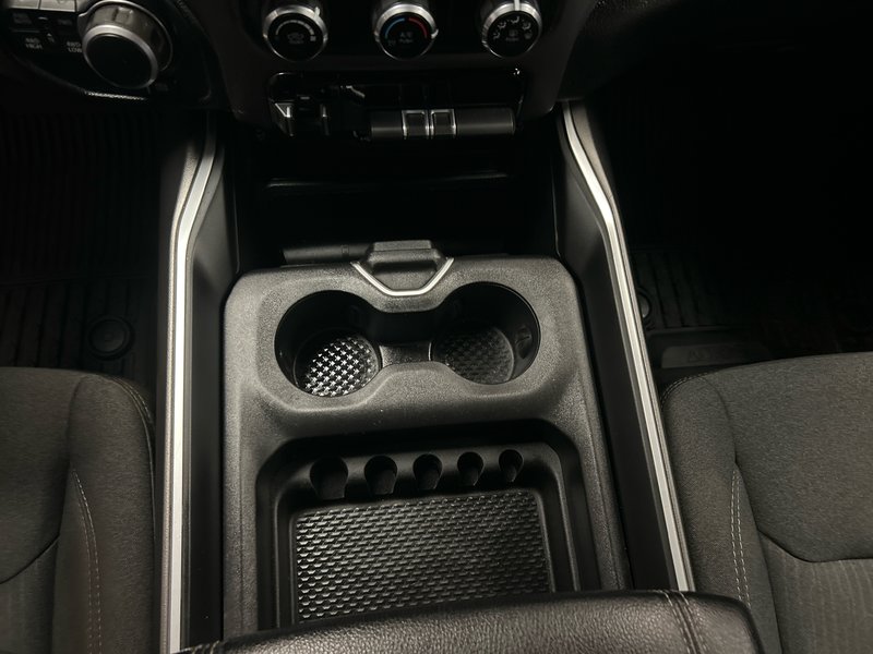 2020 Ram 1500 CREW Big Horn
