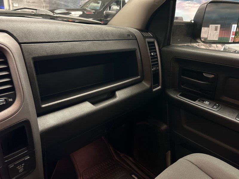 2021 Ram 1500 CREW Express