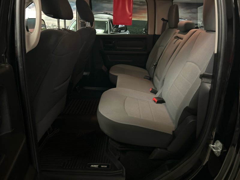2021 Ram 1500 CREW Express