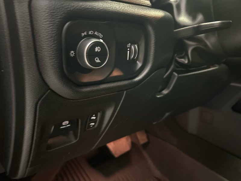 2022 Ram 1500 CREW Big Horn