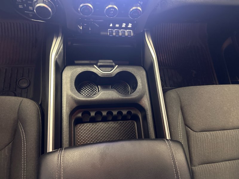 2022 Ram 1500 CREW Big Horn