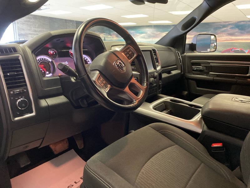 Ram 1500 CREW WARLOCK 2023