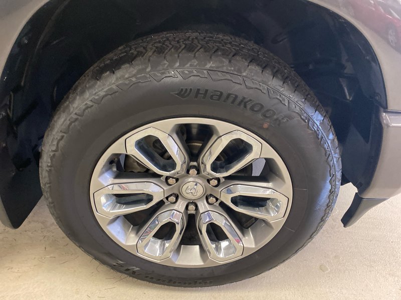 Ram 1500 CREW Laramie 2021