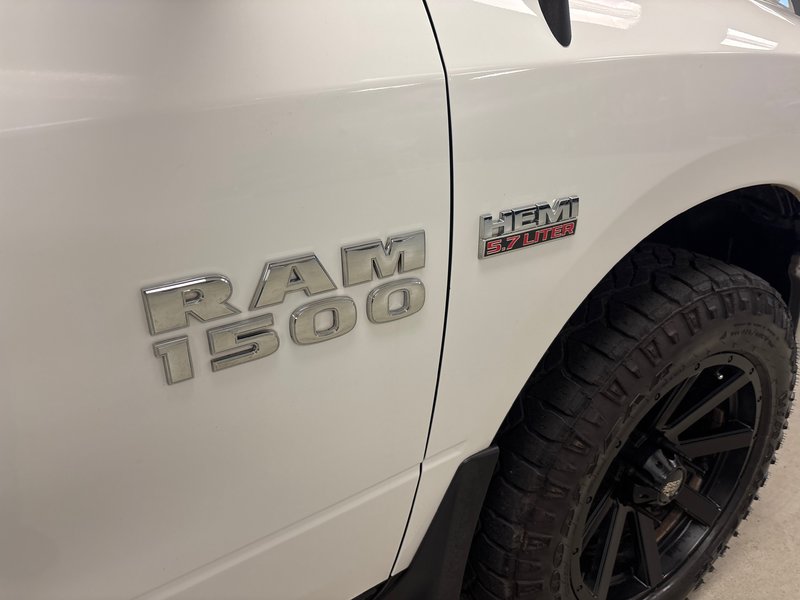 Ram 1500 Big Horn 2014 Cabine équipe * Boîte 6.4