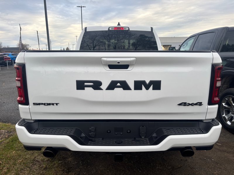 Ram 1500 SPORT 2025