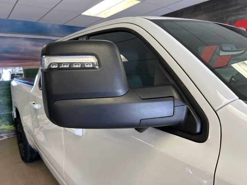 Ram 1500 SPORT 2025 ENSEMBLE REMORQUAGE * CUIR SIÈGES AVANT VENTILÉS * ÉCRAN 14'' AUDIO HARMAN KARDON * CONDUITE ASSISTÉ