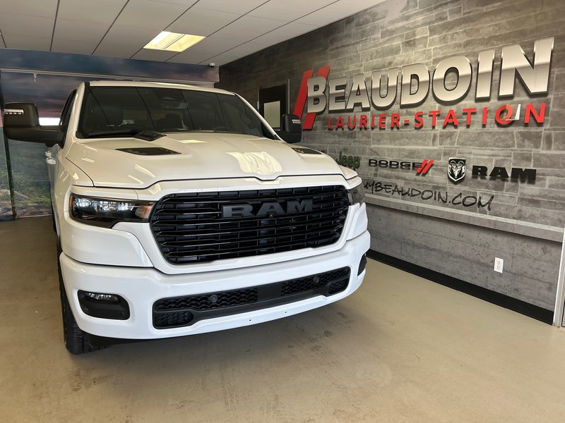 Ram 1500 SPORT 2025 ENSEMBLE REMORQUAGE * CUIR SIÈGES AVANT VENTILÉS * ÉCRAN 14'' AUDIO HARMAN KARDON * CONDUITE ASSISTÉ