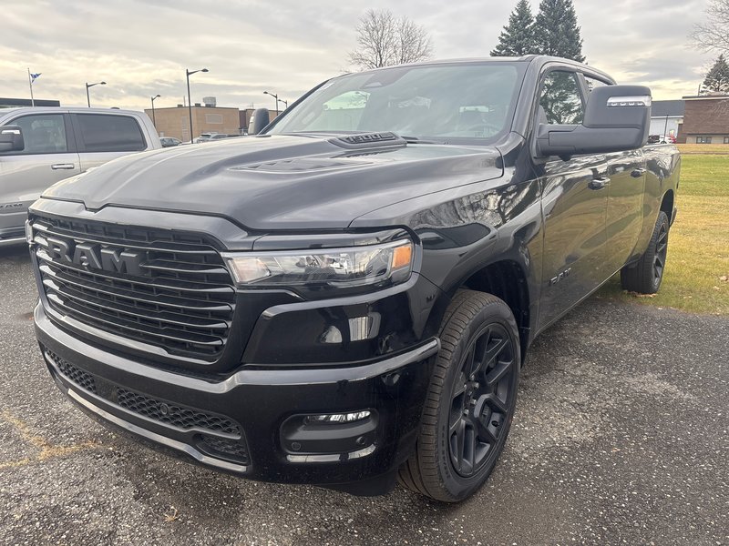 2025 Ram 1500 SPORT