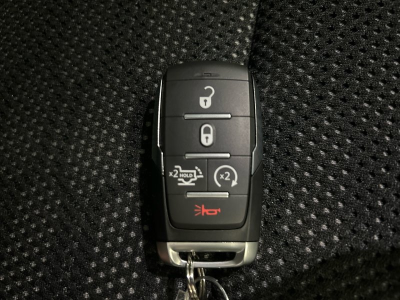 Ram 1500 SPORT 2025