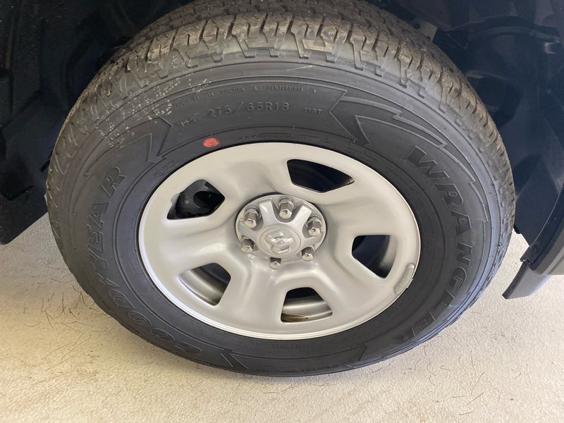 2025 Ram 1500 TRADESMAN