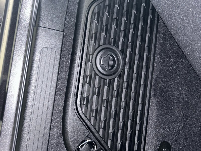 2025 Ram 1500 SPORT
