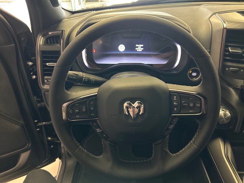 2025 Ram 1500 SPORT