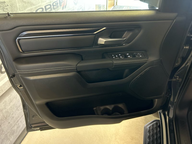 Ram 1500 SPORT 2025