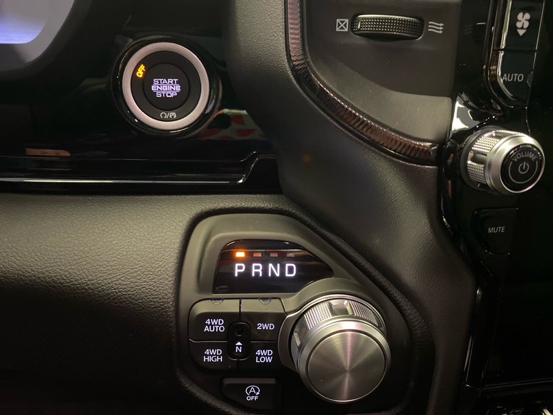 Ram 1500 SPORT 2025