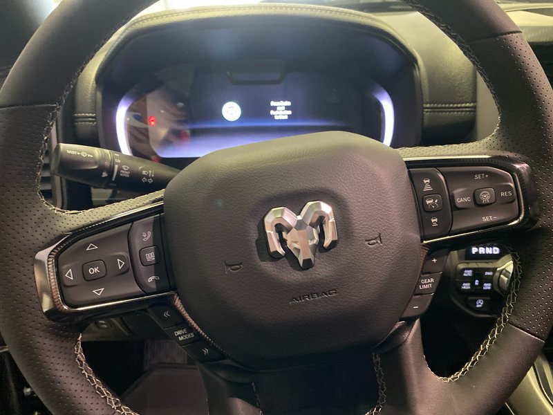 Ram 1500 SPORT 2025