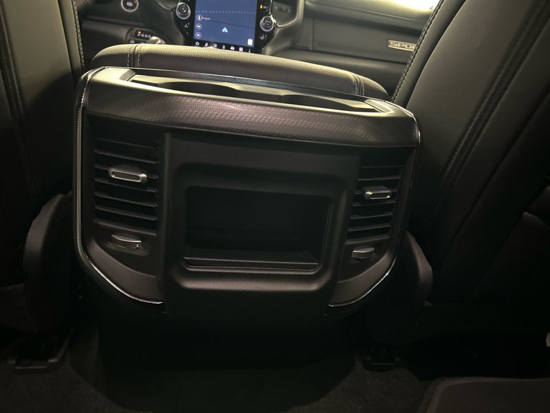 Ram 1500 SPORT 2025