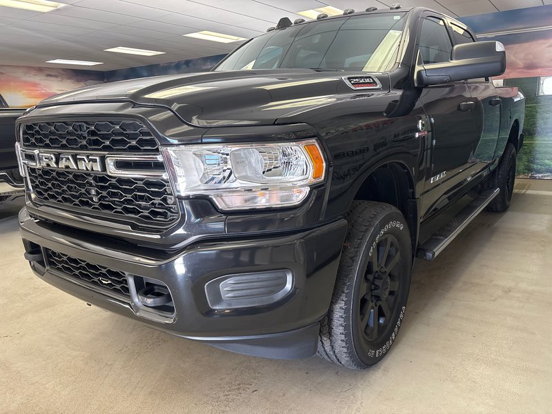 Ram 2500 CREW Tradesman 2022