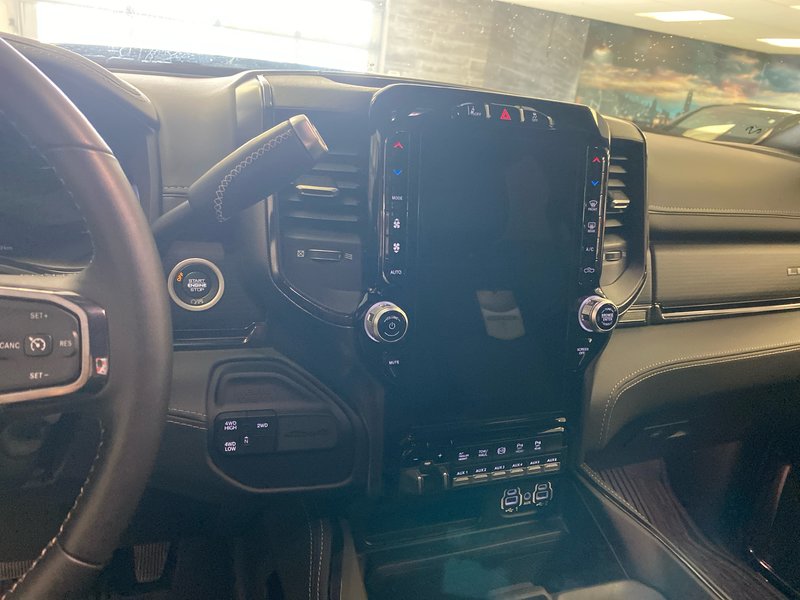 2024 Ram 2500 CREW Limited
