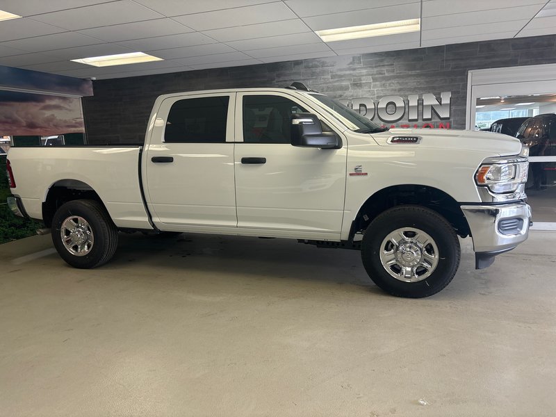 Ram 2500 TRADESMAN 2024