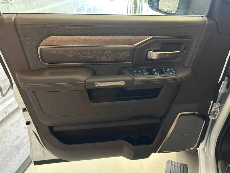2025 Ram 2500 LIMITED LONGHORN