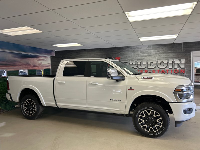 2025 Ram 2500 LIMITED LONGHORN