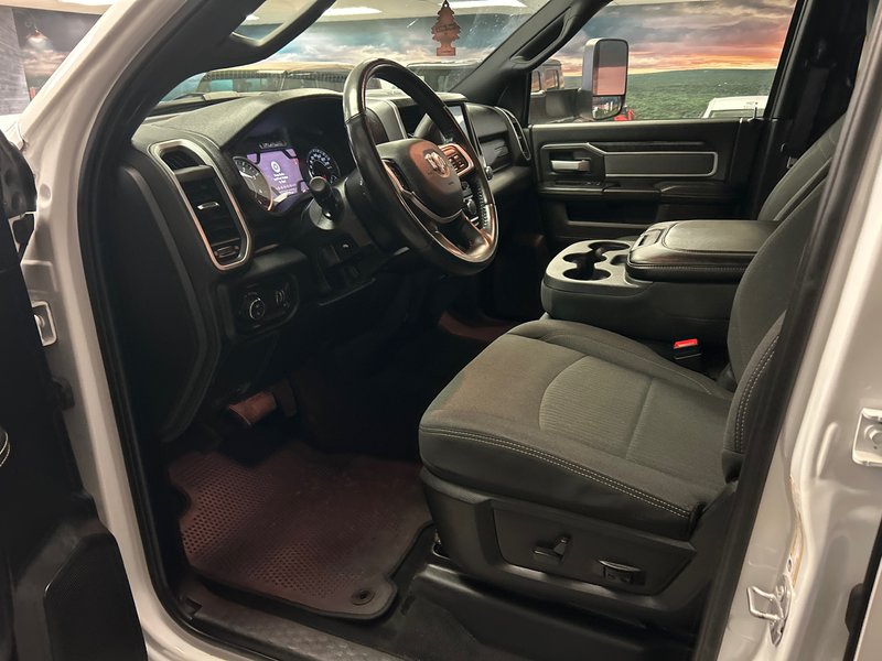 2022 Ram 3500 Crew Big Horn