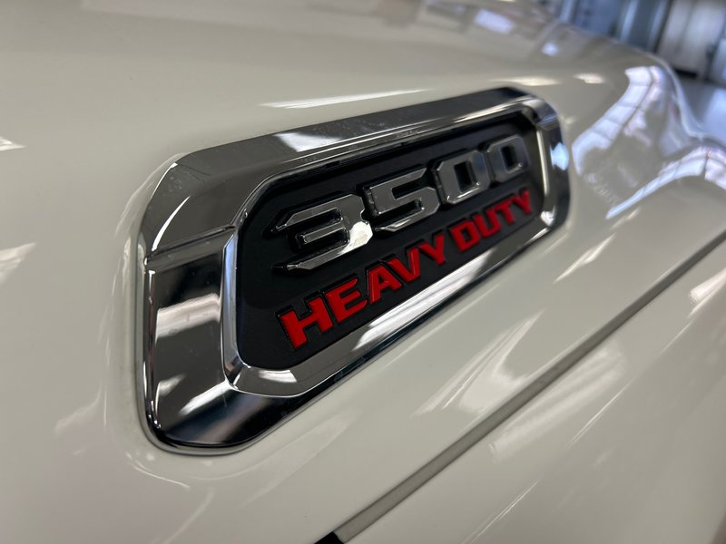 2022 Ram 3500 Crew Big Horn