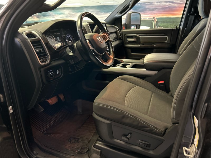 2023 Ram 3500 Crew BIG HORN
