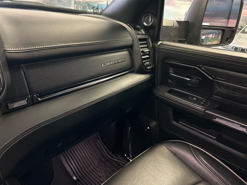 Ram 3500 CREW Limited 2024