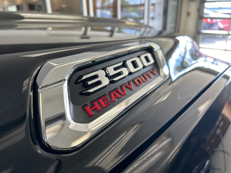 2024 Ram 3500 CREW Limited