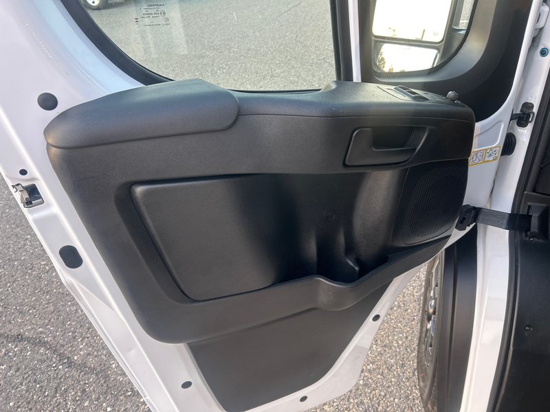 Ram PROMASTER CARGO VAN 3500 SLT+ 2025 Préparation pour VR
