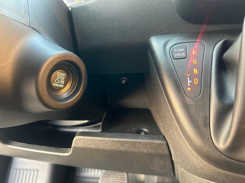 Ram PROMASTER CARGO VAN 3500 SLT+ 2025 Préparation pour VR