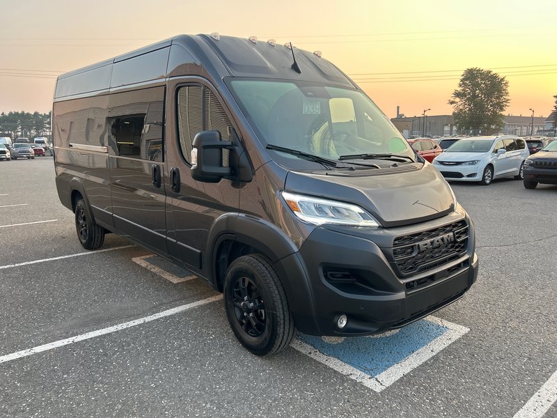 2025 Ram PROMASTER CARGO VAN 3500 SLT+