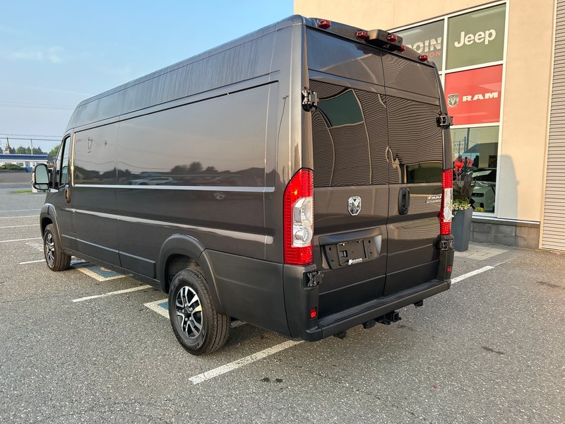 2025 Ram PROMASTER CARGO VAN 3500 SLT