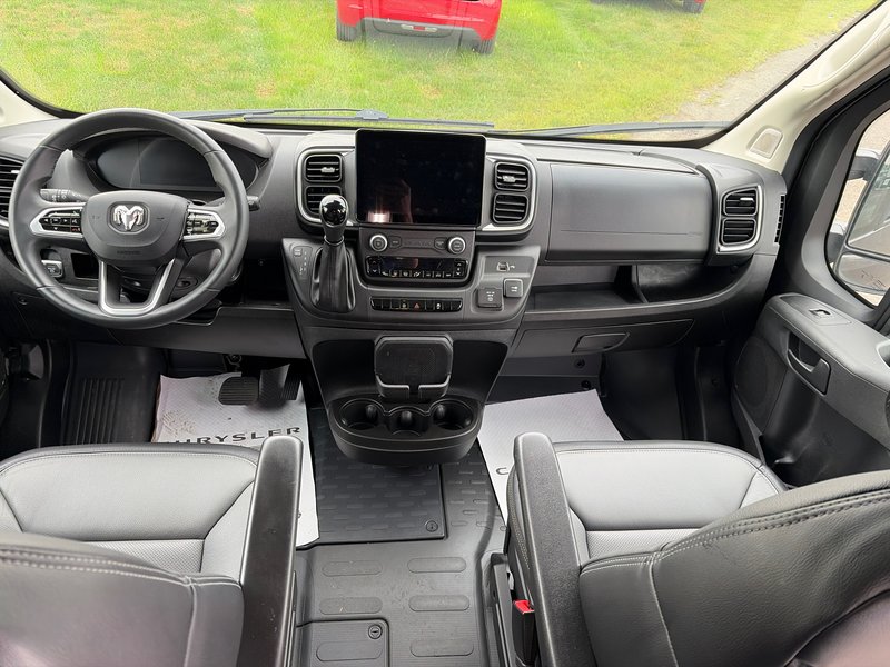 2025 Ram ProMaster Cargo Van SLT