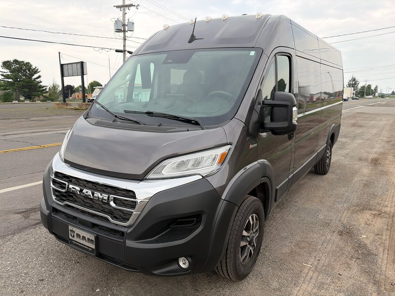 2025 Ram ProMaster Cargo Van SLT