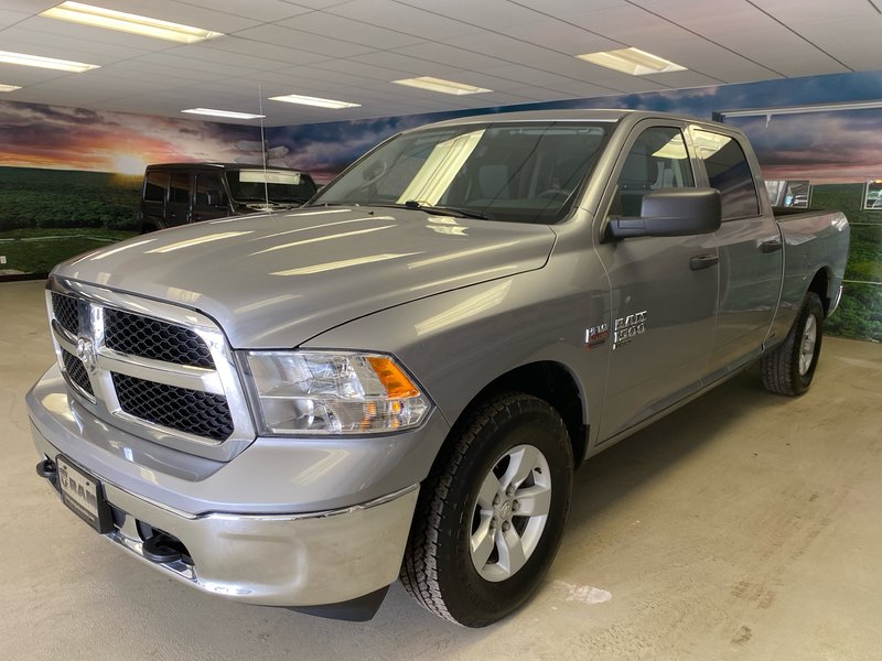 Ram 1500 CREW SLT 2022