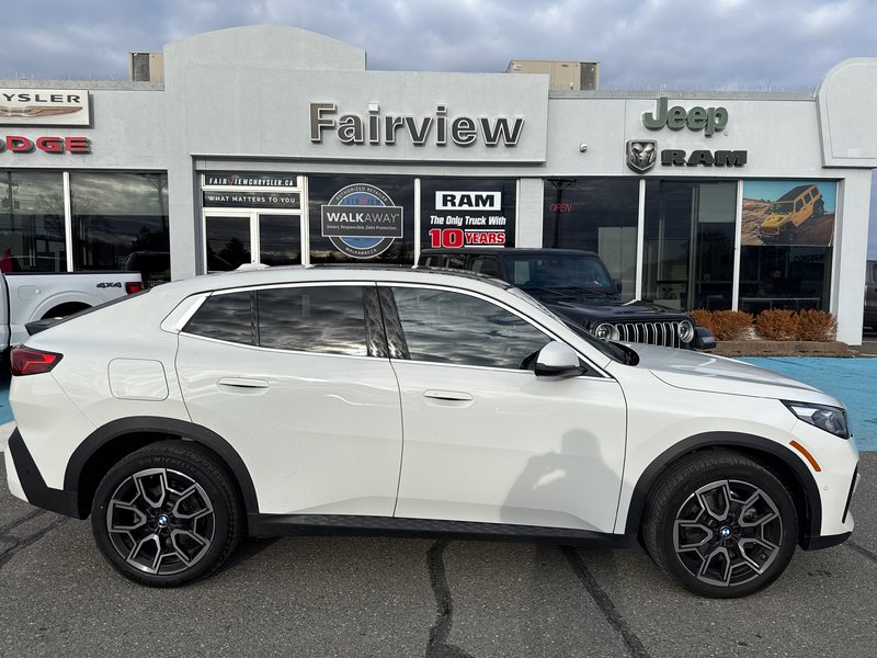 2025 BMW X2 xDrive28i Just like new!!