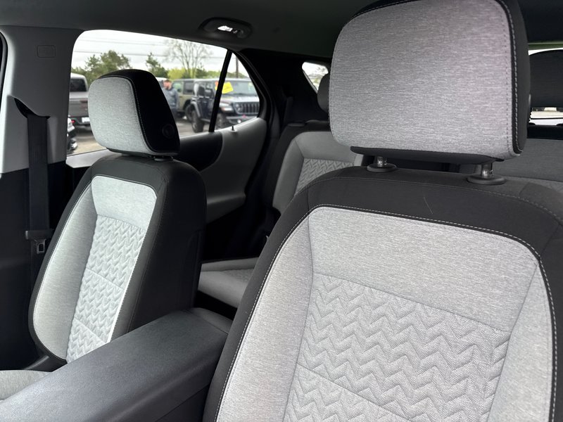 2022 Chevrolet Equinox LT FWD Heated seats command start power seats