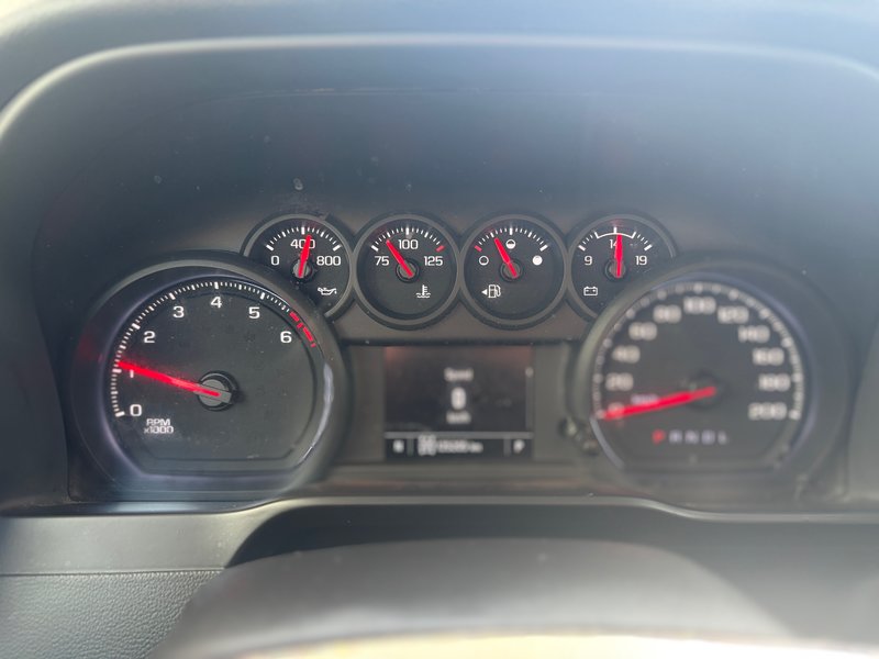 2021 Chevrolet SILVERADO 1500 CUSTOM TRAIL BOSS 5.3L V8!
