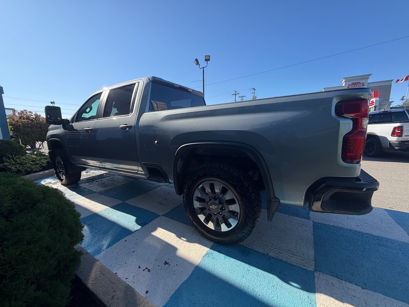 2024 Chevrolet SILVERADO 2500HD CUSTOM DURAMAX!