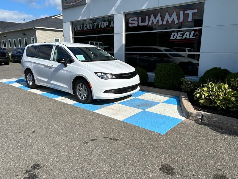 2024 Chrysler Grand Caravan SXT