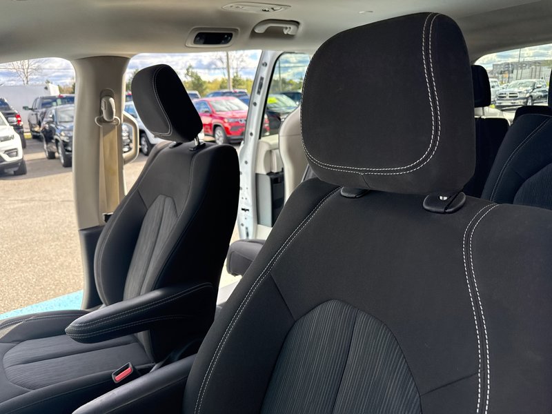 2024 Chrysler Grand Caravan SXT Fairview shuttle vehicle