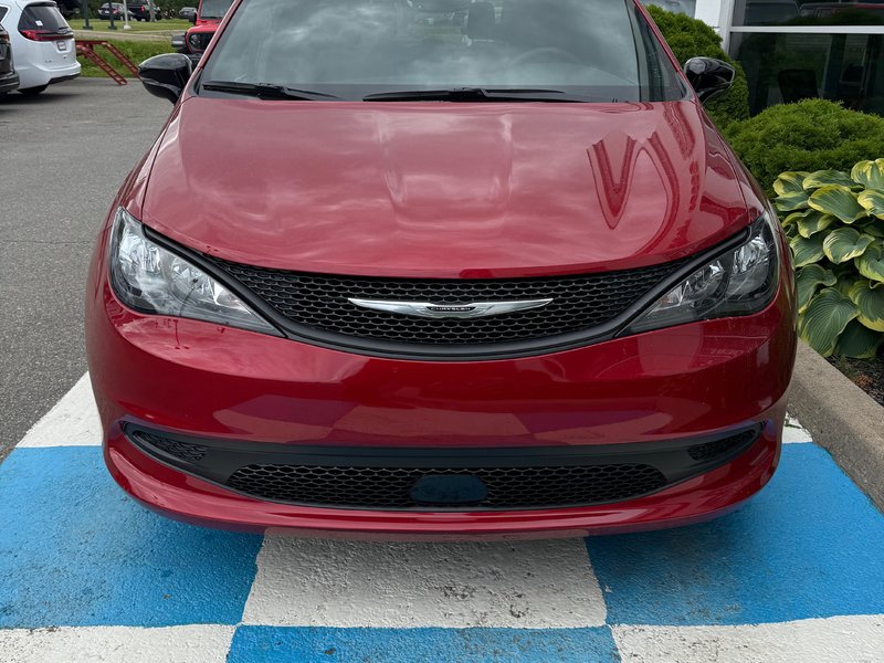 2026 Chrysler Grand Caravan SXT