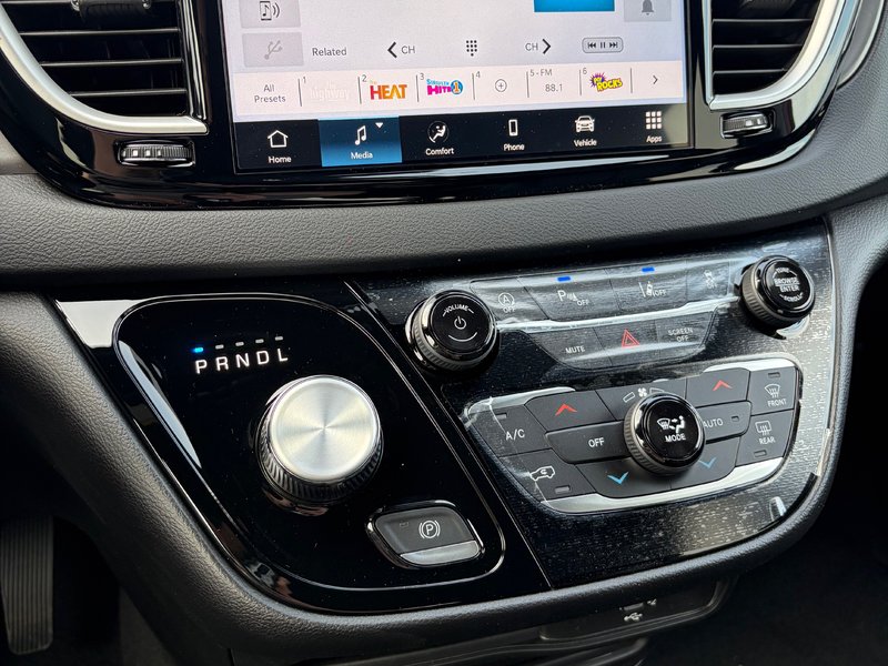 2026 Chrysler Grand Caravan SXT