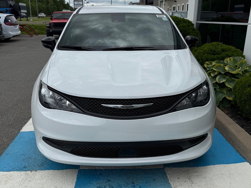 2026 Chrysler Grand Caravan SXT