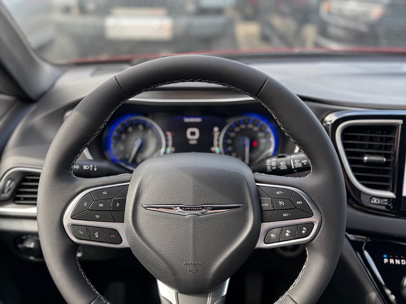 2026 Chrysler Grand Caravan SXT