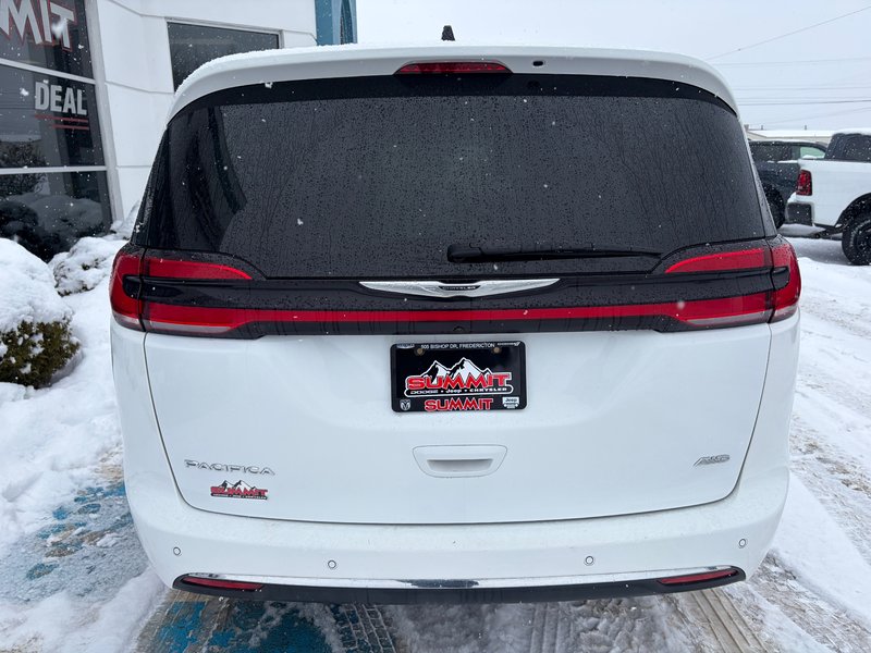 2023 Chrysler PACIFICA TOURING L AWD!