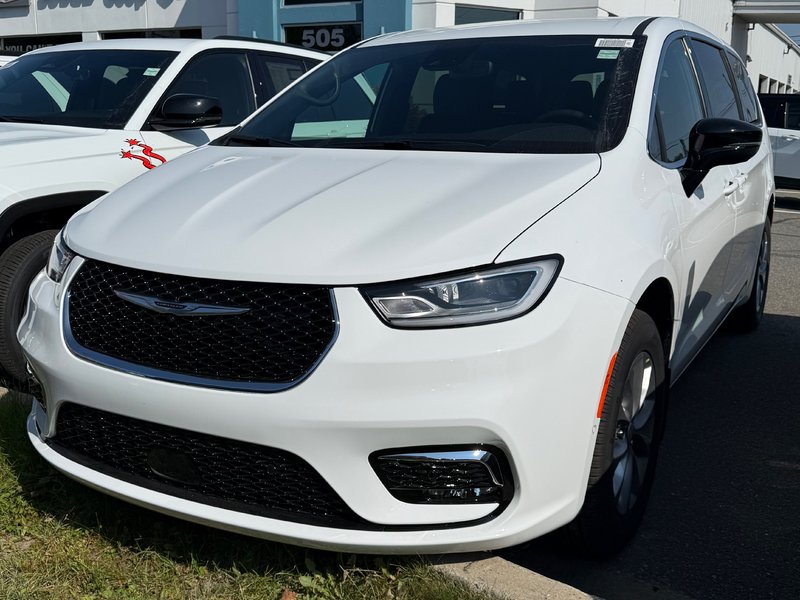 Chrysler PACIFICA SELECT AWD 2026